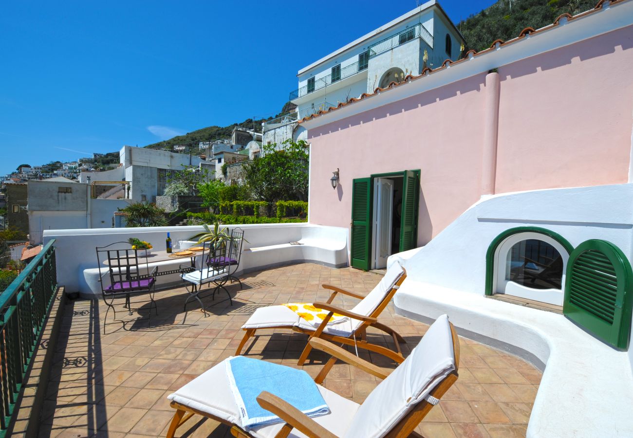 Casa a Praiano - Casale Fralisa - Meravigliosa terrazza e vasca idromassaggio vista mare