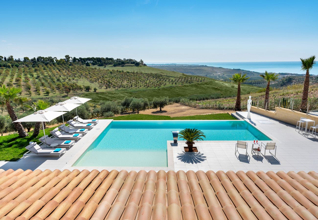 Villa a Ribera - Lussuosa villa con piscina situata nei dintorni di Ribera, Agrigento, Sicily – 6 pax