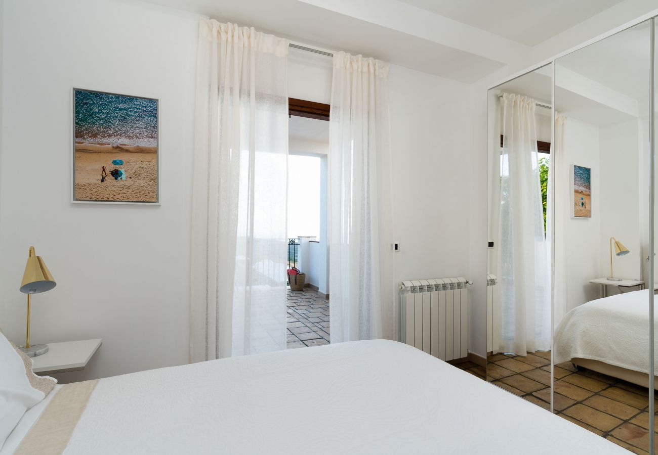 Villa a Ribera - Lussuosa villa con piscina situata nei dintorni di Ribera, Agrigento, Sicily – 6 pax