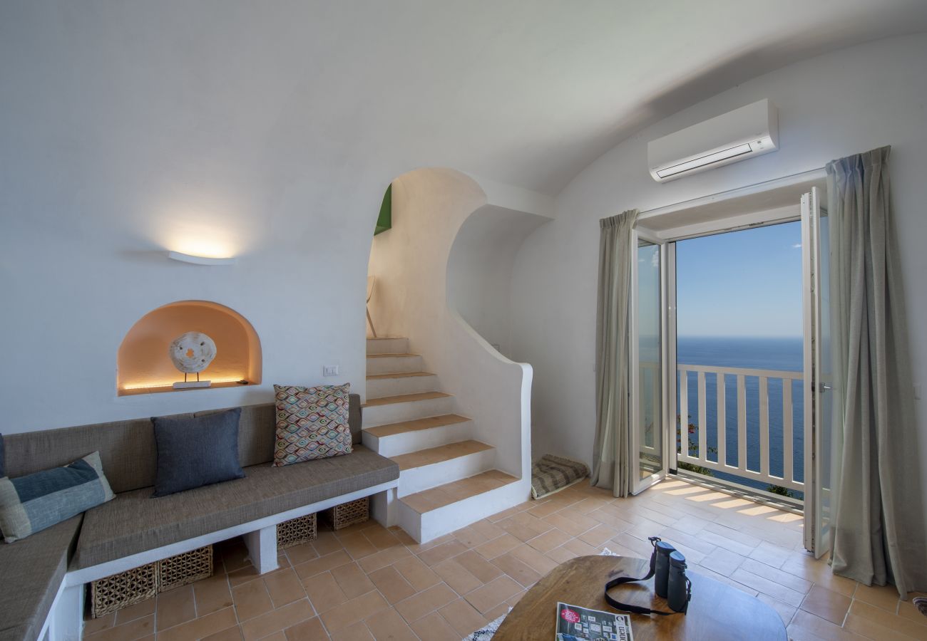 Villa a Praiano - Punta di Diamante - 200 Scalini per il Paradiso